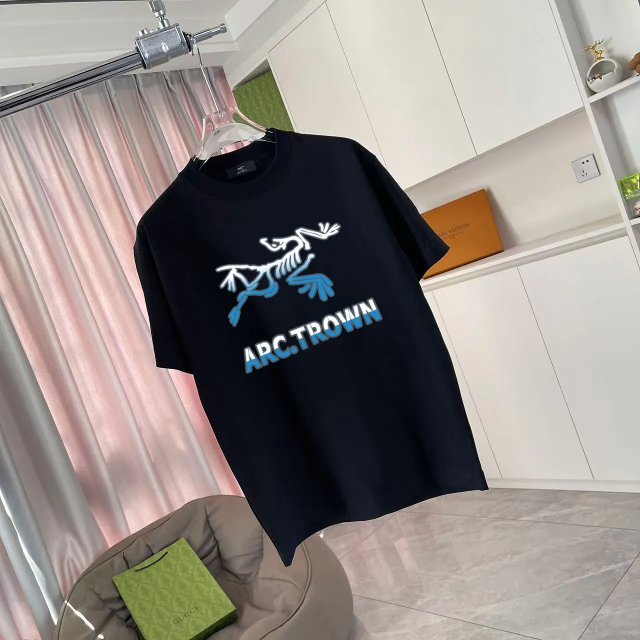 ARC'TERYX* 2025 New Arrival logo t g Same Style Size：S M L XL XXL ：Black White Pink Gray